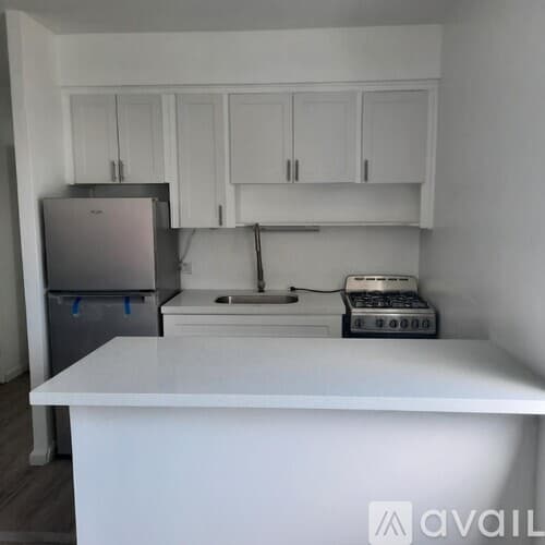 Surfside Apartment: 9064 Collins Ave