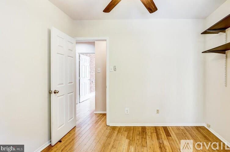 Philadelphia House: 4447 Baker St