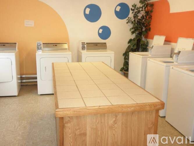 Bullhead City Apartment: 320 Lee Ave