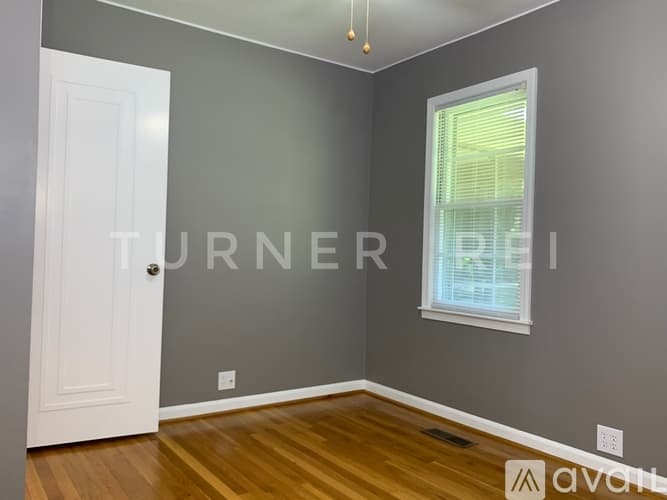 Lavonia House: 85 Parkertown Road
