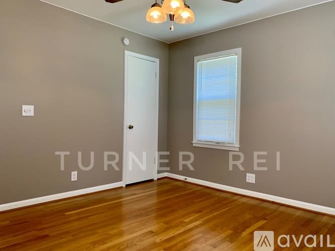 Lavonia House: 85 Parkertown Road