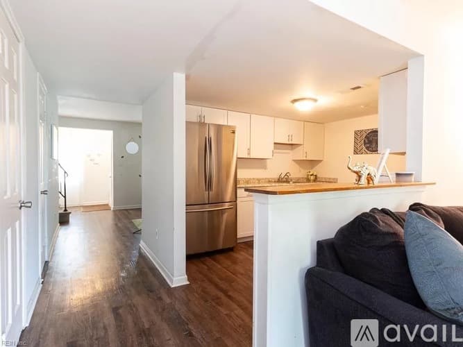 Newport News House: 412 Hustings Lane
