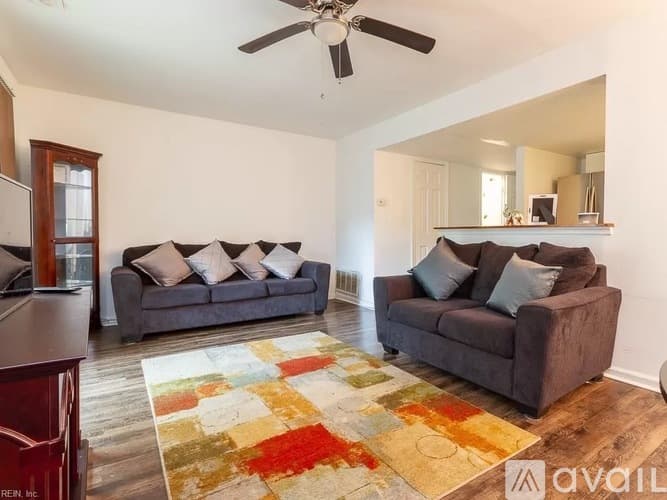Newport News House: 412 Hustings Lane