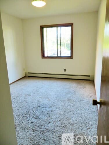 Minneapolis Apartment: 11800 Eldorado Street Northwest