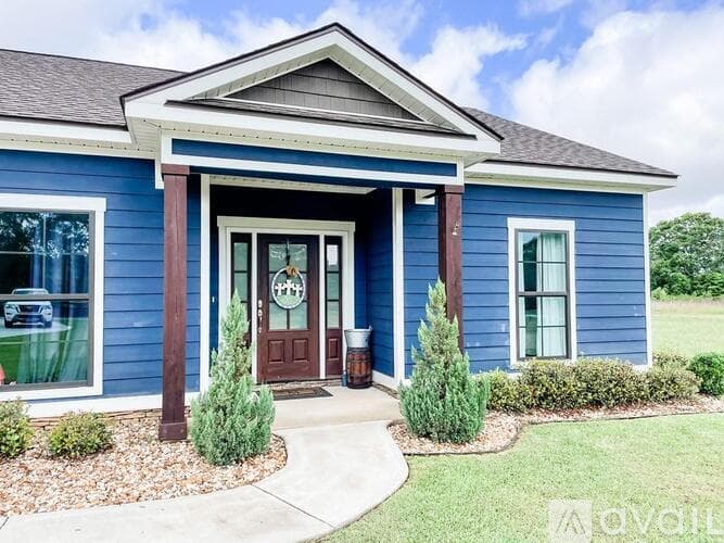 Dothan House: 4639 Headland Ave