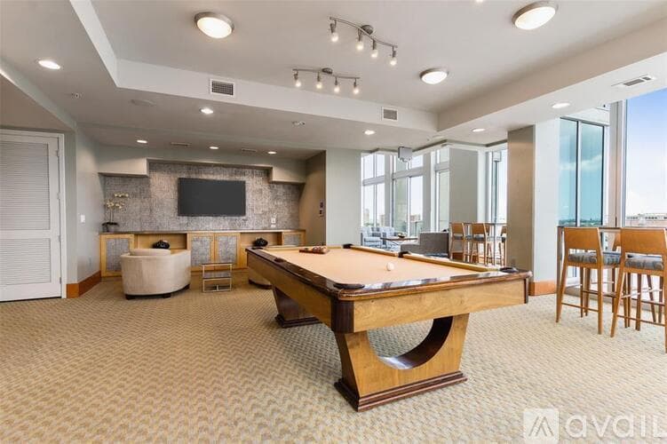 Tampa Condo: 777 North Ashley Drive