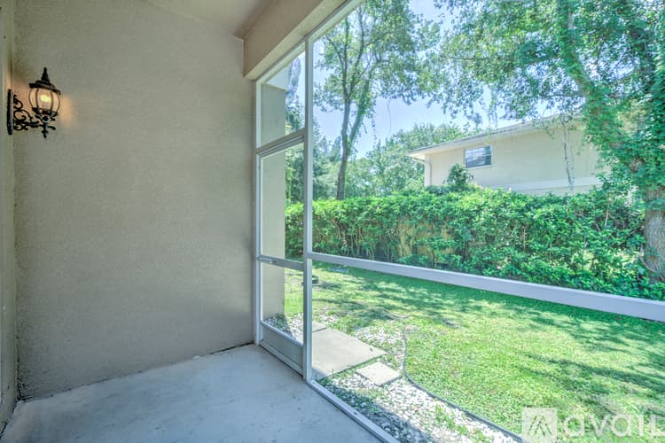Clearwater House: 1816 Bayshore Way