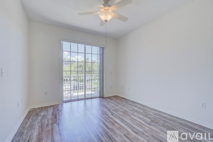Clearwater House: 1816 Bayshore Way