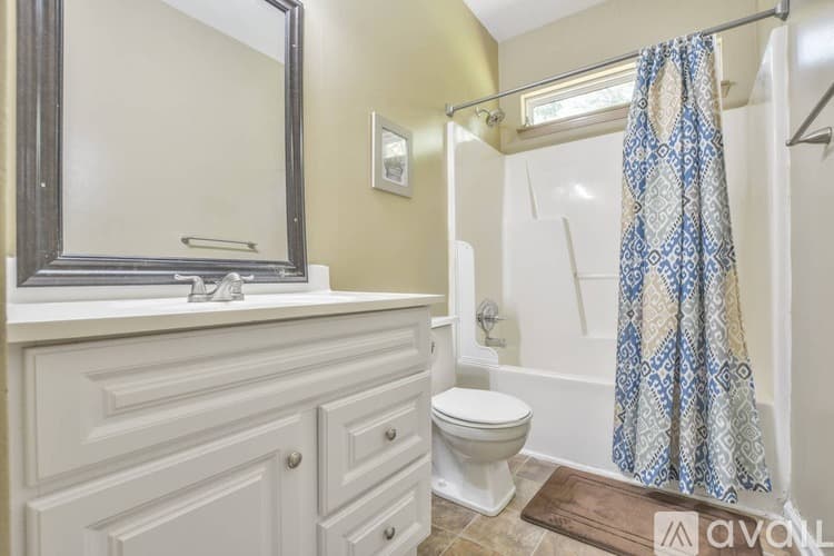 Atlanta Apartment: 1140 Moreland Dr SE