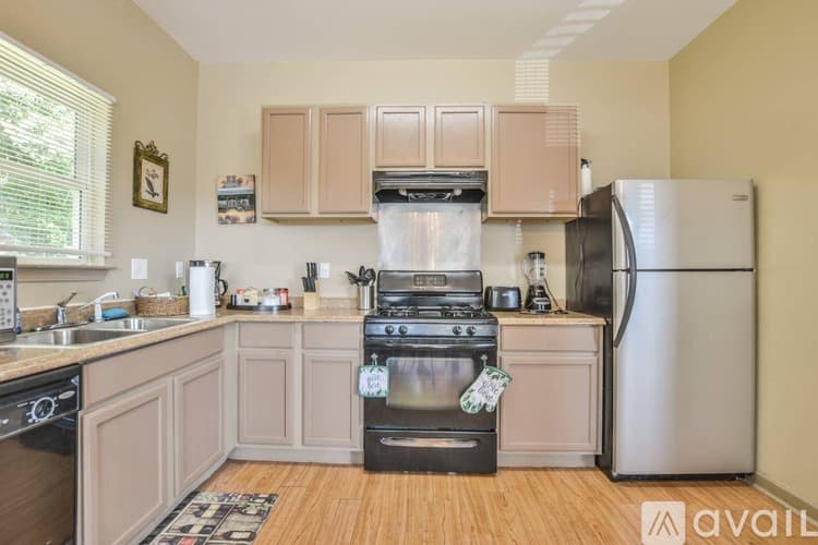 Atlanta Apartment: 1140 Moreland Dr SE