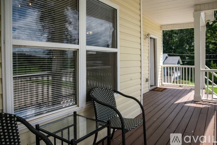 Atlanta Apartment: 1140 Moreland Dr SE