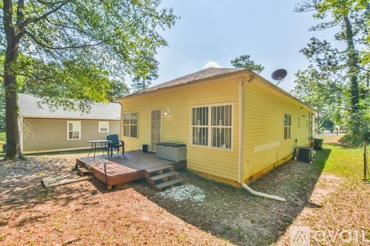 Atlanta Apartment: 1140 Moreland Dr SE