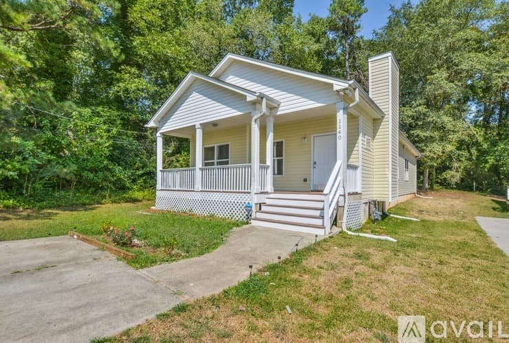 Atlanta Apartment: 1140 Moreland Dr SE