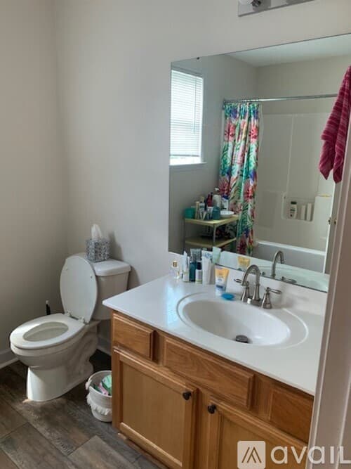 Greenville House: 297 Woodlark Street