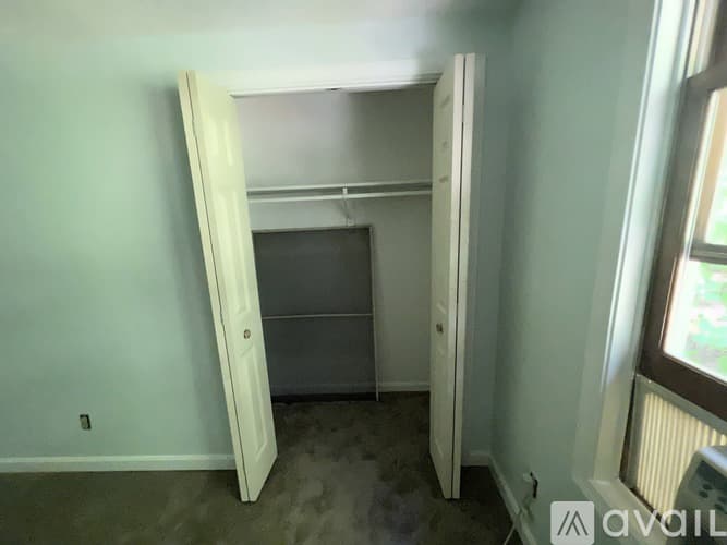 Woburn Apartment: 26 28 Garfield Ave