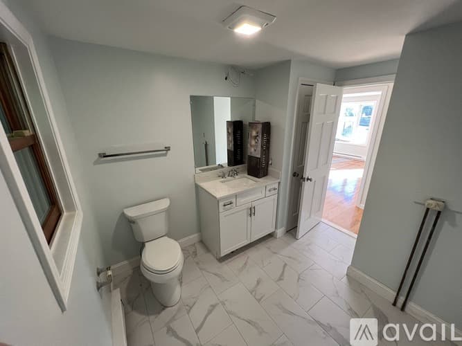 Woburn Apartment: 26 28 Garfield Ave