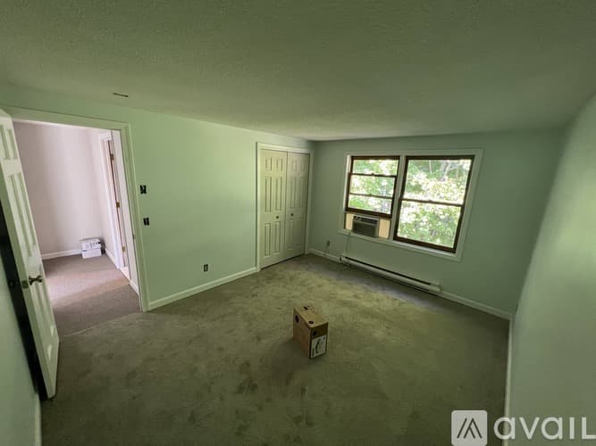 Woburn Apartment: 26 28 Garfield Ave