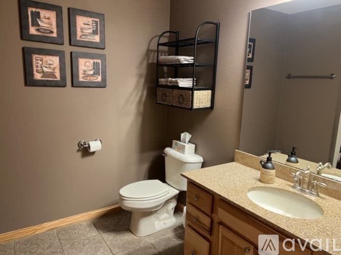 Arkdale Apartment: 1828 6 Parkland Dr