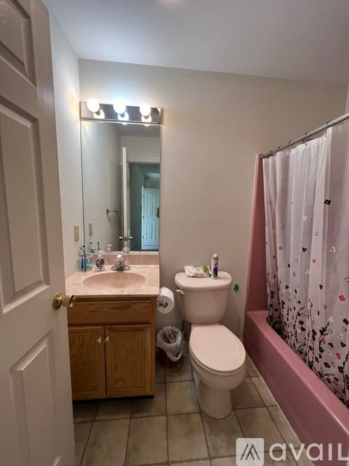 Dingmans Ferry House: 368 Wild Acres Dr