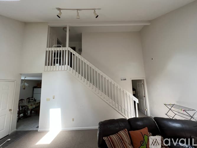 Dingmans Ferry House: 368 Wild Acres Dr