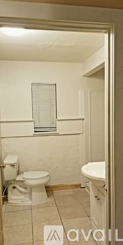 Melbourne House: 510 E Strawbridge Ave