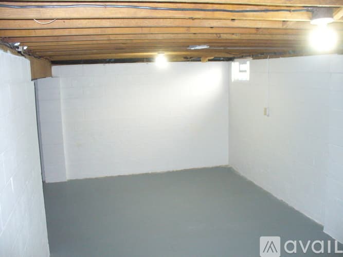 Dublin House: 2105 Selbourne Ct