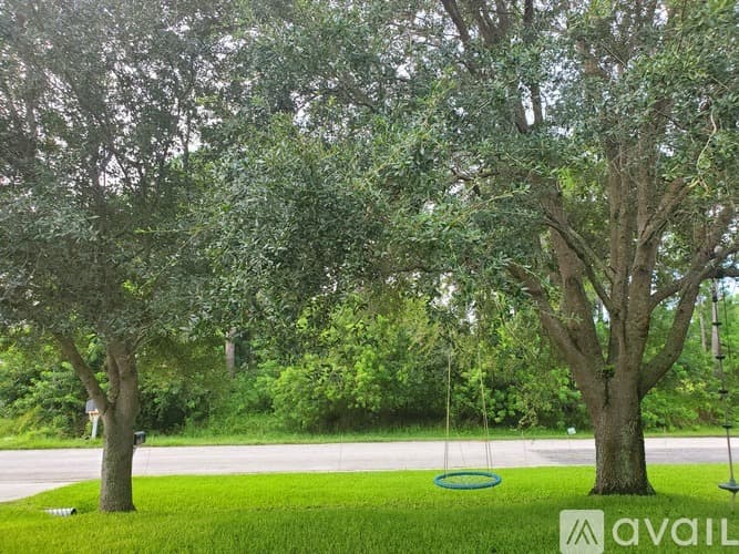 Palm Bay House: 275 Krefeld Road NW