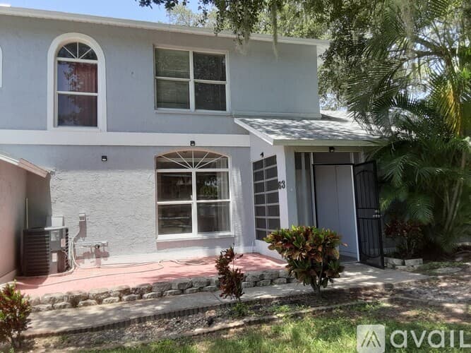 Oldsmar House: 63 Emerald Bay Dr