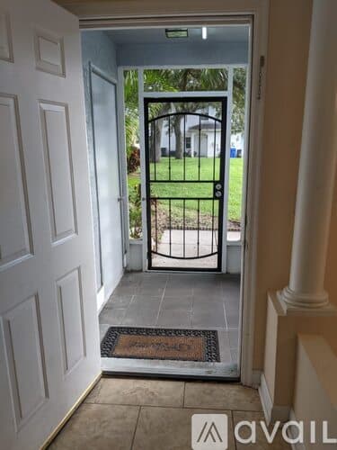 Oldsmar House: 63 Emerald Bay Dr