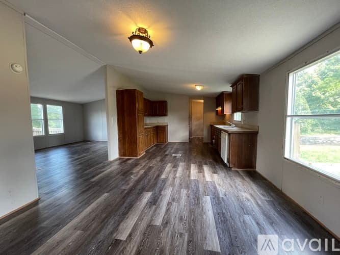 Belton House: 104 Wild Fox Trail