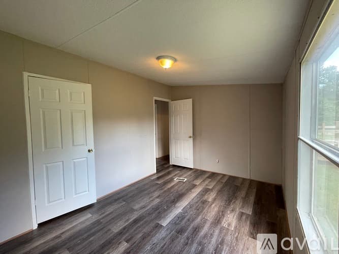 Belton House: 104 Wild Fox Trail