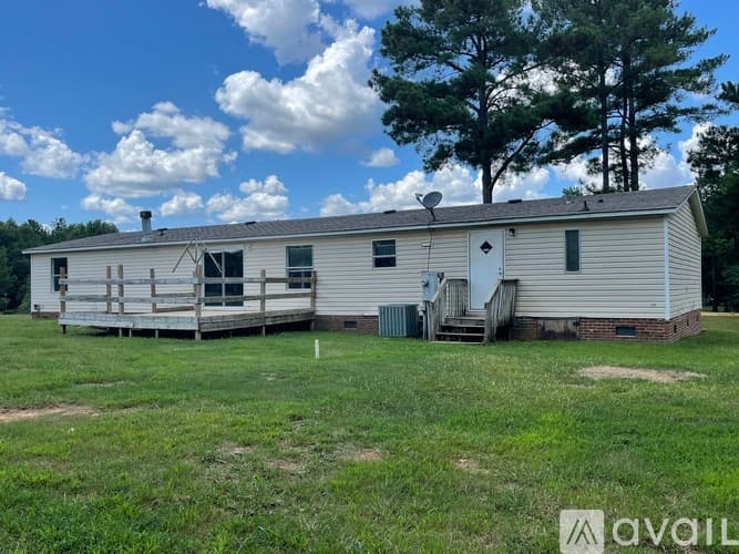 Belton House: 104 Wild Fox Trail