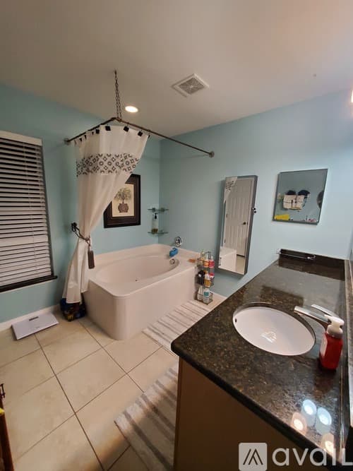 Palm Bay House: 275 Krefeld Road NW