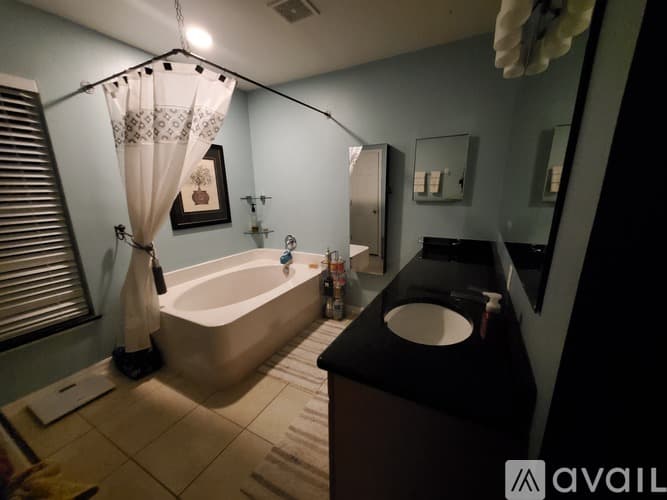 Palm Bay House: 275 Krefeld Road NW