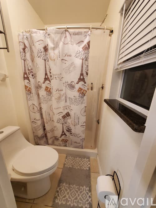 Palm Bay House: 275 Krefeld Road NW
