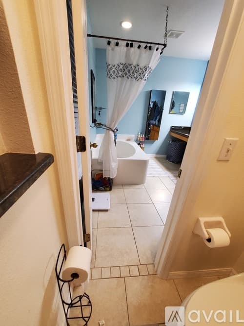 Palm Bay House: 275 Krefeld Road NW