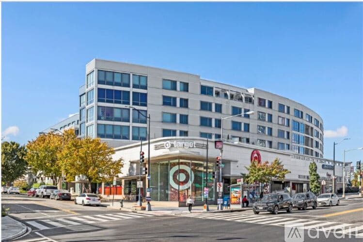 Washington Condo: 4101 Albemarle Street Northwest