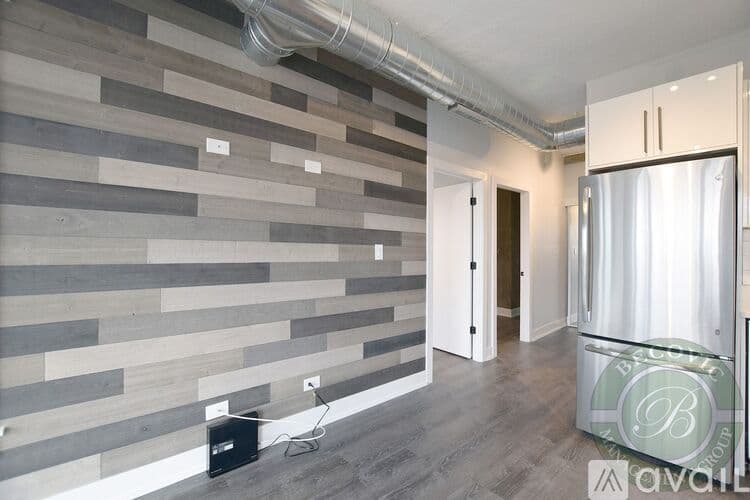 Chicago Apartment: 7645 N Sheridan Rd