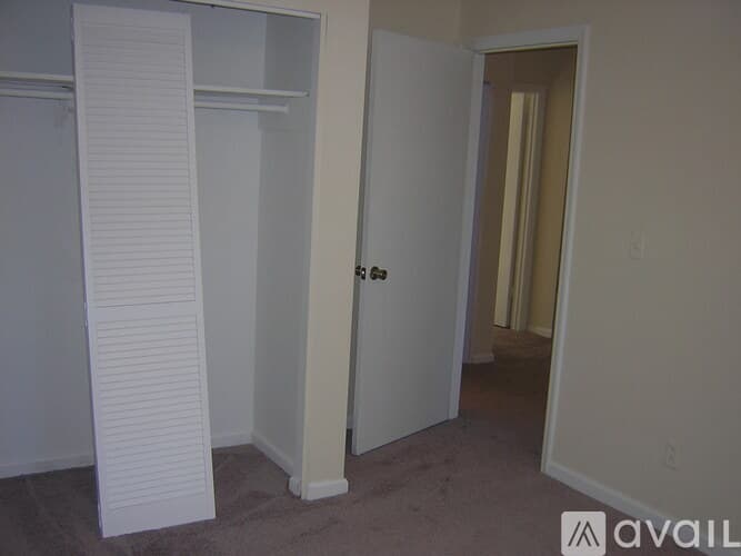Snellville Apartment: 2110 Kings Gate Cir SW