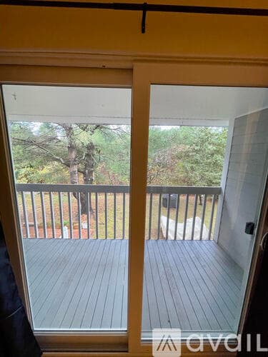 Hingham Condo: 20 Beals Cove Road