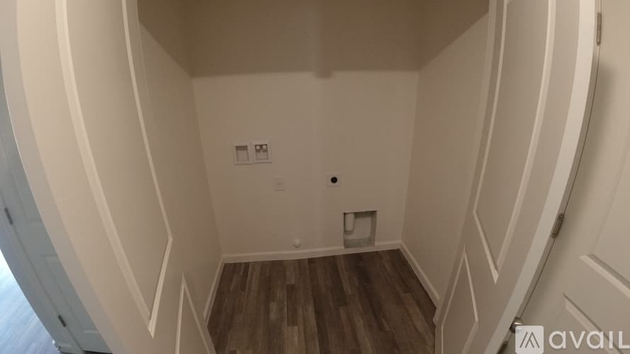 Bullhead City House: 2412 Sandpiper Dr