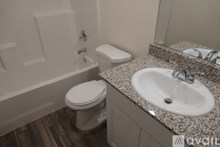 Bullhead City House: 2412 Sandpiper Dr