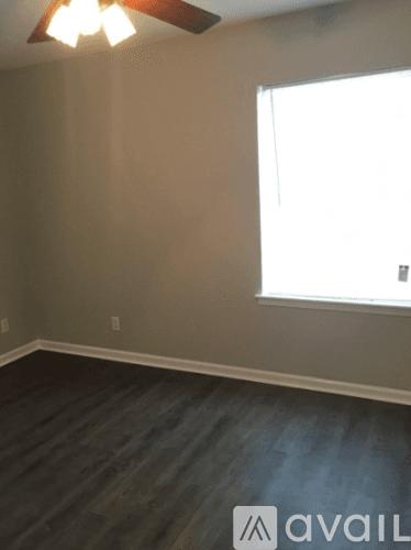 Hinesville Apartment: 906 To 914 West Pine Street