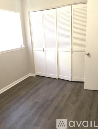 Hinesville Apartment: 906 To 914 West Pine Street