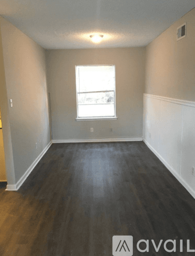 Hinesville Apartment: 906 To 914 West Pine Street