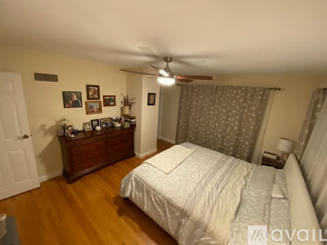 Saint Louis House: 3 Seawood Court