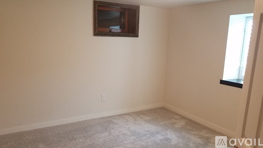 Rapid City House: 4224 W Chicago St
