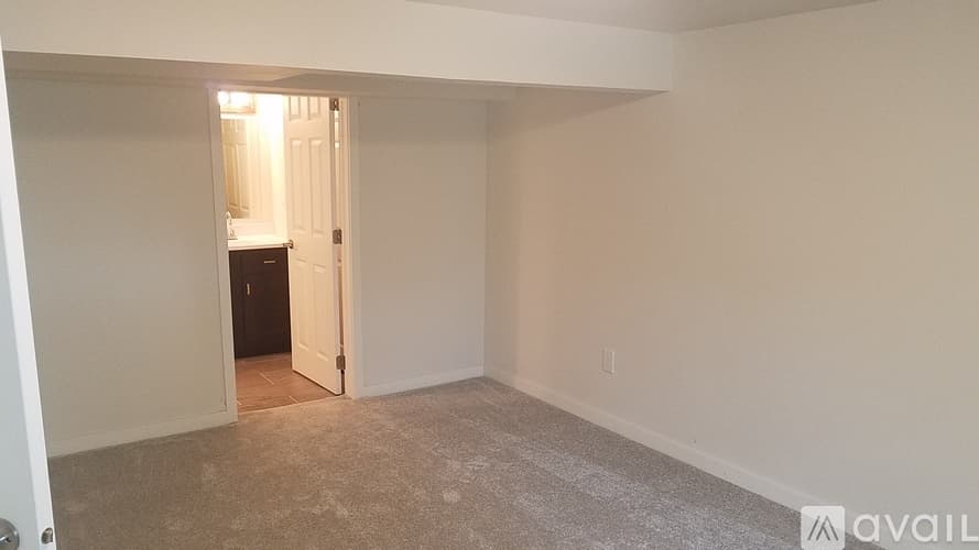 Rapid City House: 4224 W Chicago St