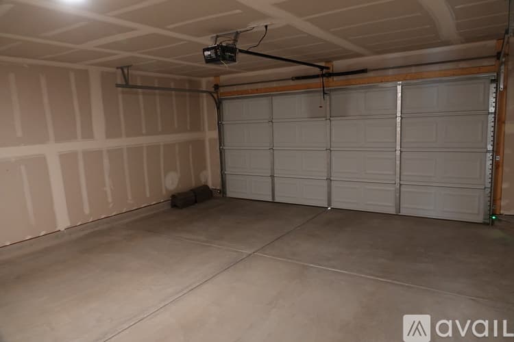 Bullhead City House: 2412 Sandpiper Dr
