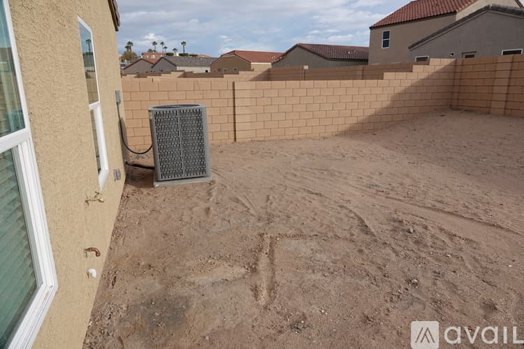 Bullhead City House: 2412 Sandpiper Dr